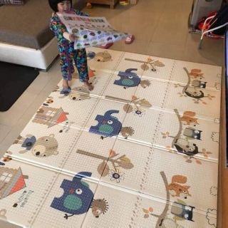 Thảm chơi gấp gọn cho bé