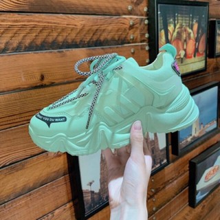 Giày sneaker nữ sắc màu mới