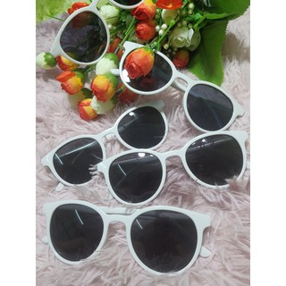 Mắt kính thời trang chữ v uzllang trắng cực xinh-chống tia uv400,tia cực tím,chống chói lóa hiệu quả