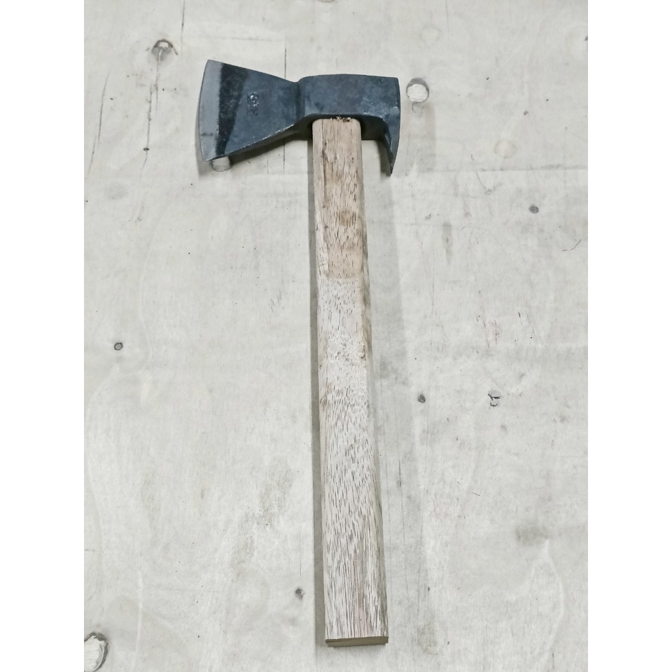 Búa rìu nhíp đen 0.8 kg