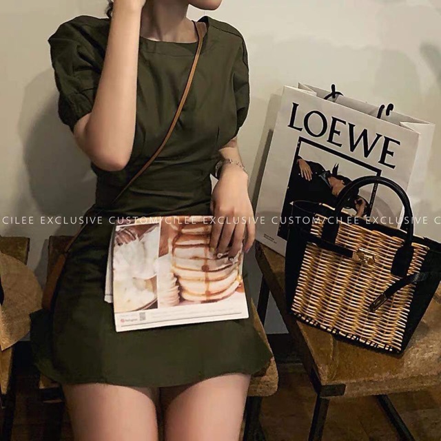 Đầm xinh độc lạ reri dress chất kaki mềm điểm nhấn gài nút sau lưng from đuôi cá xoè tay bo chun co giãn (kèm ảnh thật) | BigBuy360 - bigbuy360.vn