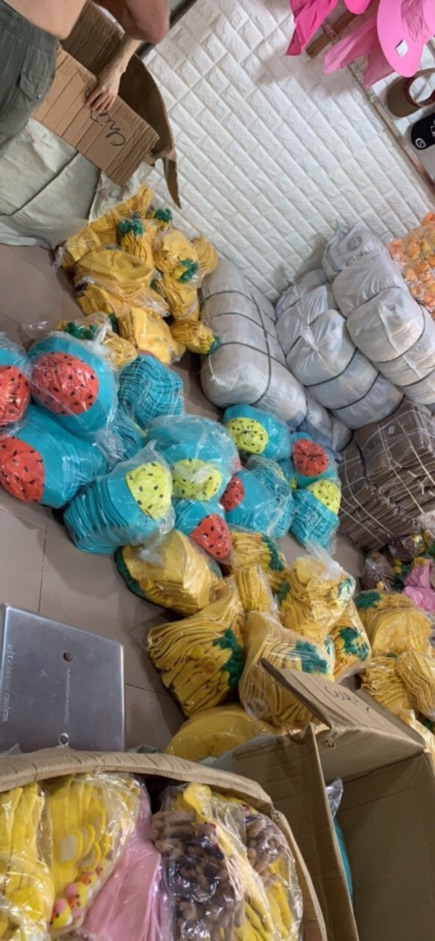 Mũ buket mầm cây tai soắn hottrend 2019