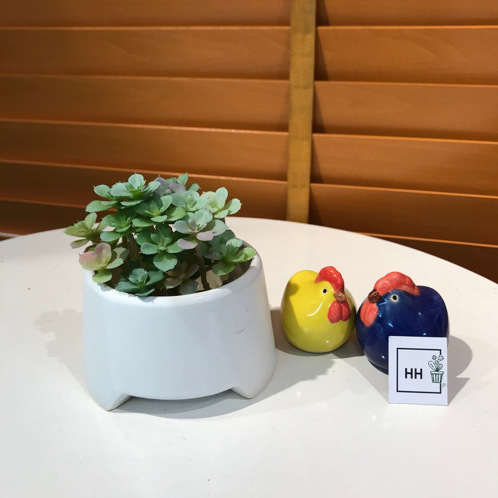 Chậu mini 3 chân, size 9x10x6.5cm, chậu trồng cây sen đá, xương rồng