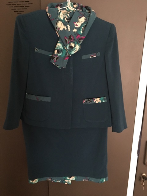 Bộ công sở Fomat 700k size M