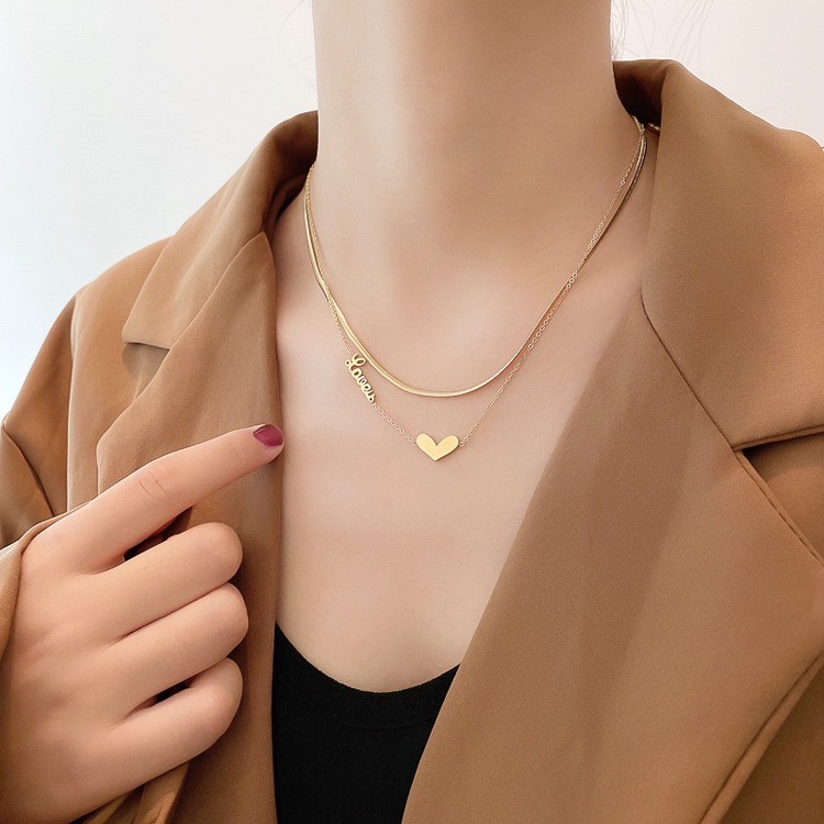Dây chuyền chocker titan nữ không gỉ mạ vàng 18k mặt trái tim phối chữ love Her Accessories CT30