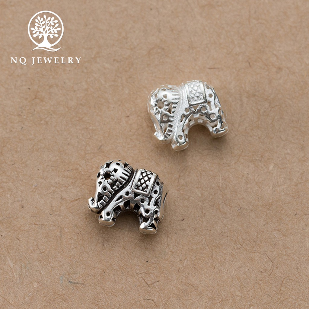 Charm bạc con voi xỏ ngang - NQ Jewelry