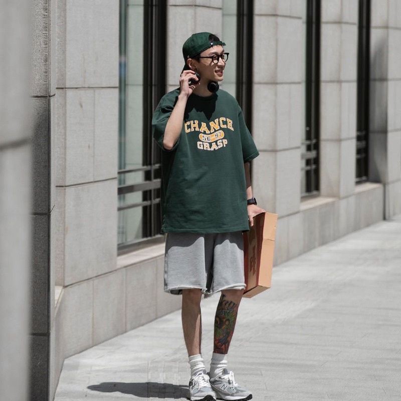 Áo thun tay lỡ nam nữ,in chữ Chance màu xanh