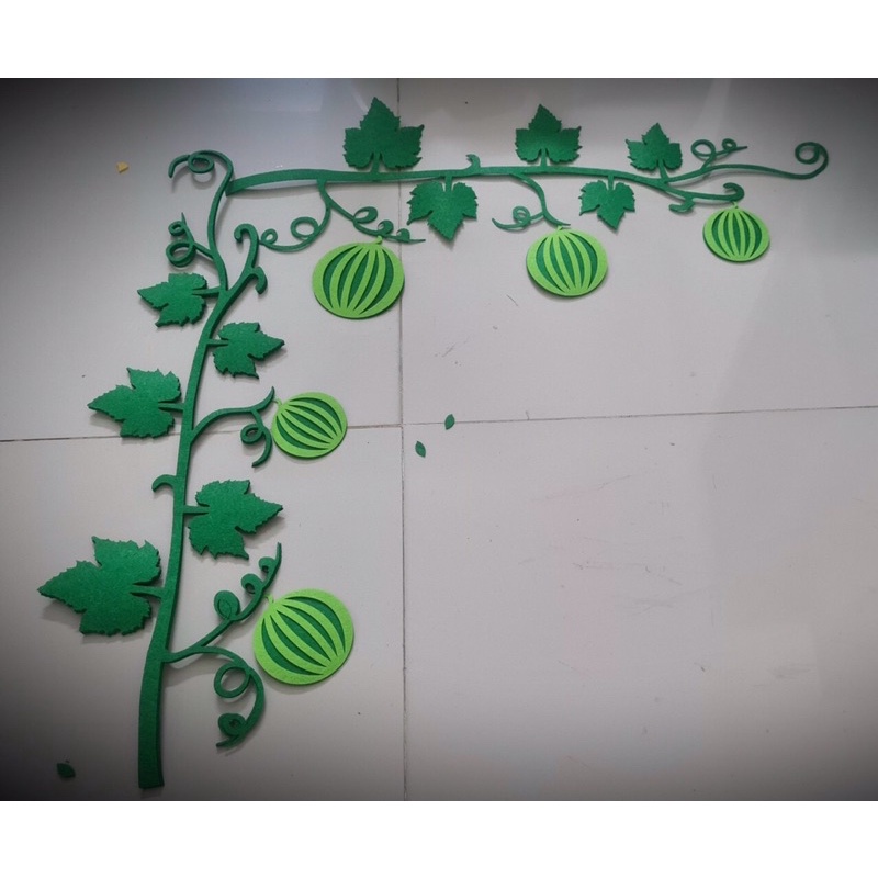 Dây hoa vải nỉ trang trí lớp