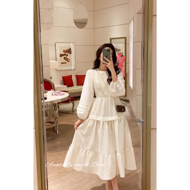 Váy dài đính kim sa