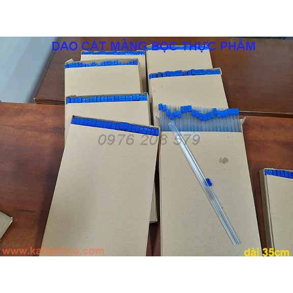 Dao cắt màng bọc thực phẩm