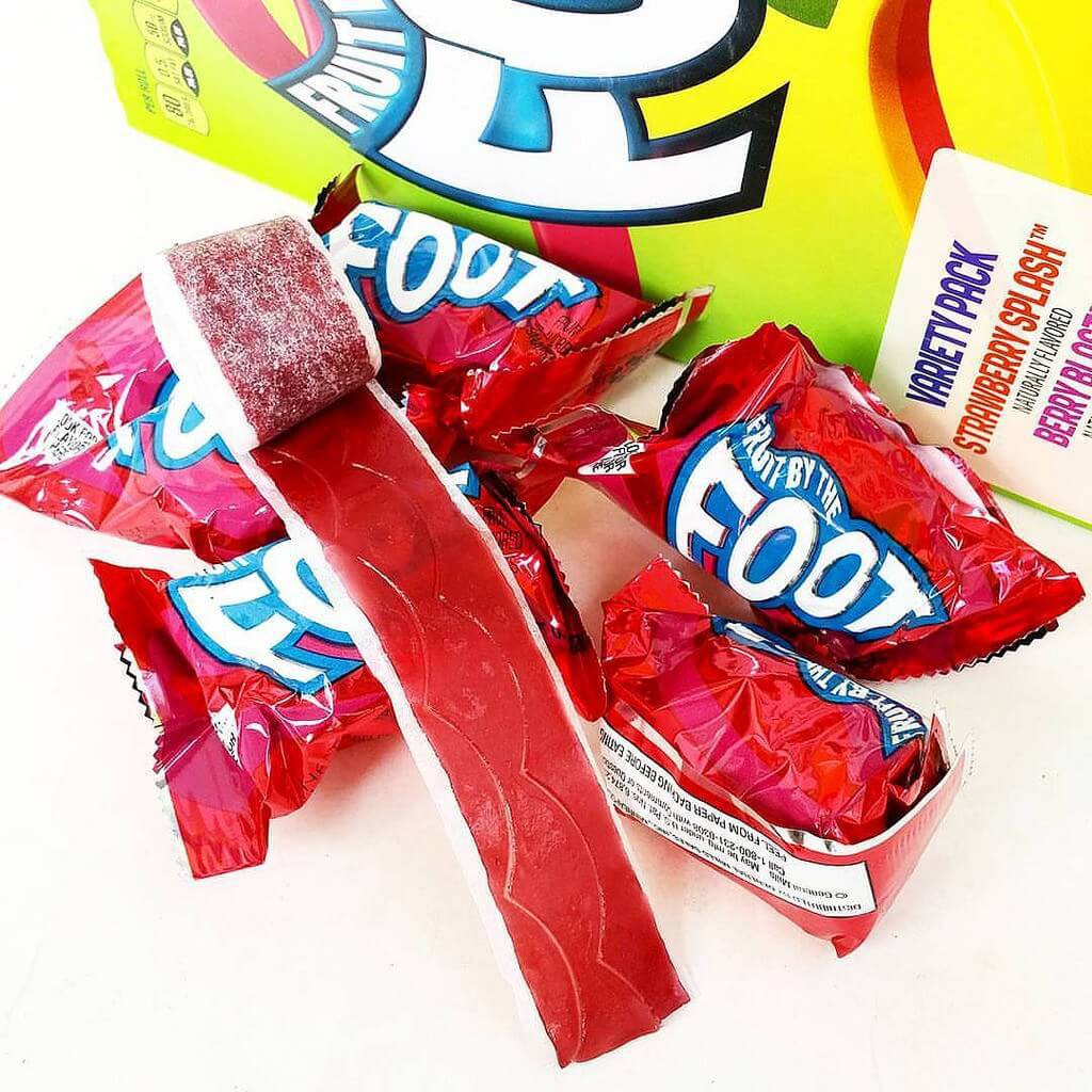 [TÁCH LẺ 1 CUỘN] KẸO CUỘN TRÁI CÂY TỰ NHIÊN FRUIT BY THE FOOT HỘP 48 CUỘN HỘP 1.02KG (CHUẨN USA)