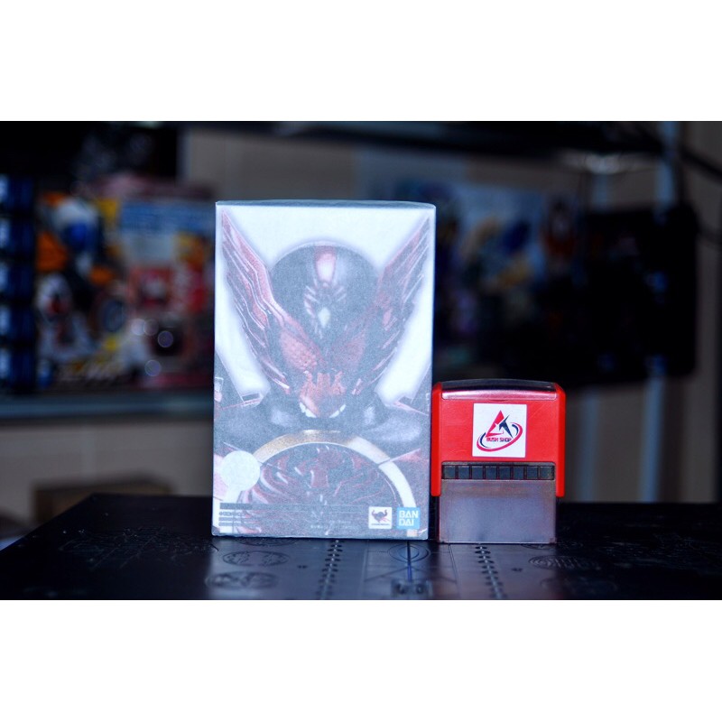 ĐỒ CHƠI MÔ HÌNH NHÂN VẬT SHF KAMEN RIDER OOO TAJADO FORM