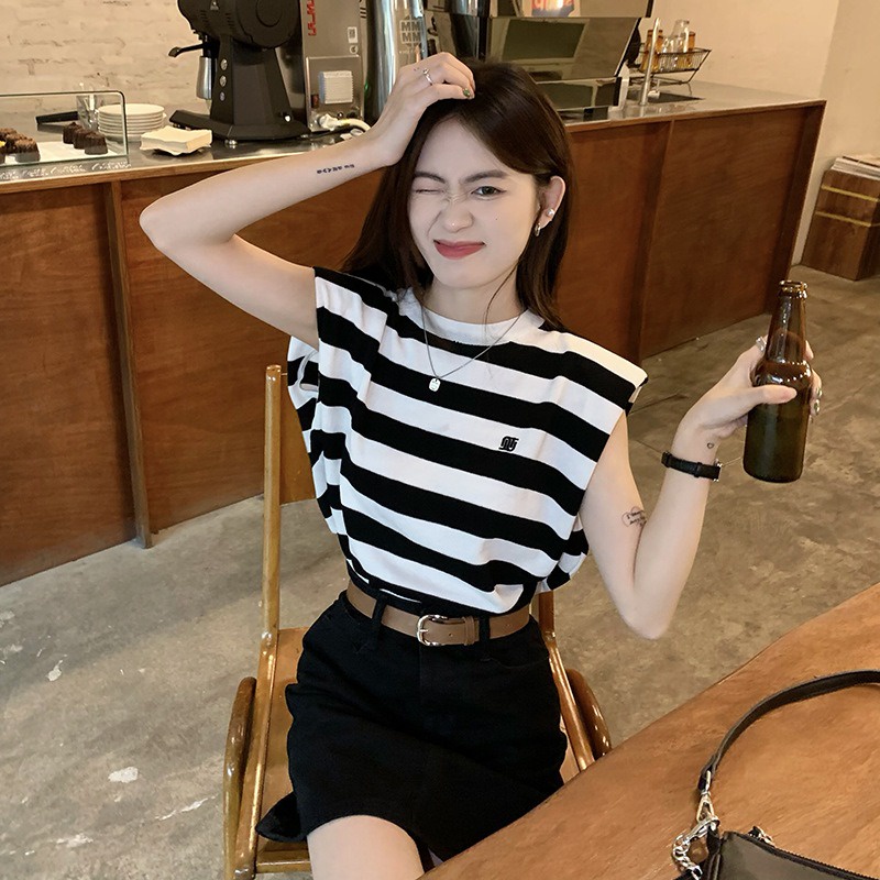 Áo Croptop Cộc Tay Nữ 🌸 Áo Phông Nữ Kẻ Sọc Hở Bụng Hàng Quảng Châu