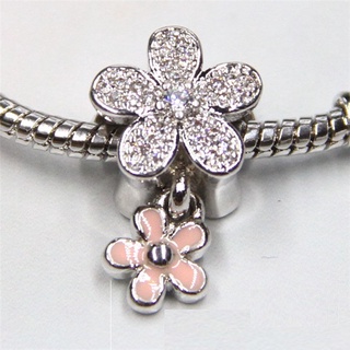 Charm treo hoa