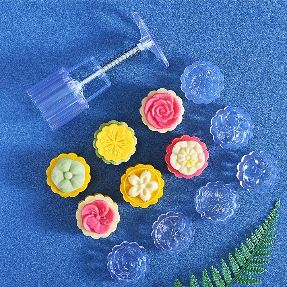 Khuôn Làm Bánh Trung Thu Trong Suốt Hình Hoa 3D 50g