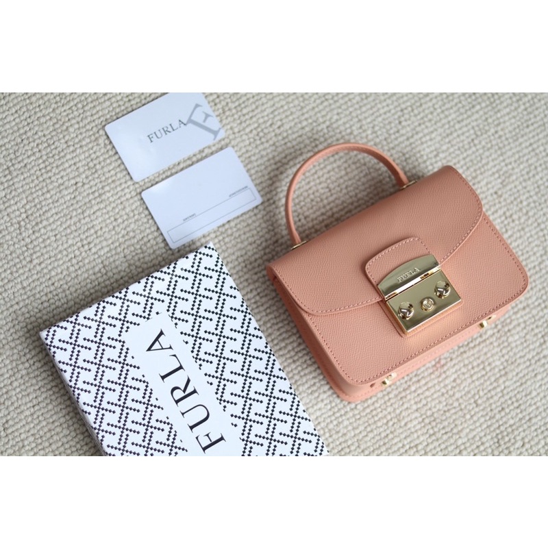 Túi quai W199-18 Furla Metropolis vân da sần fullbox kèm túi vải vừa phone