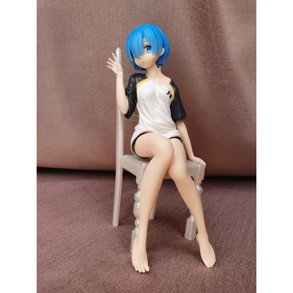 Mô Hình Figure Rem Mặc Áo Subaru - Re: Zero - Mô Hình Không Hộp