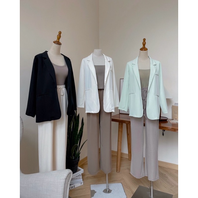Áo khoác blazer vest nữ 2 túi chìm, túi ngực 72a41 by germe