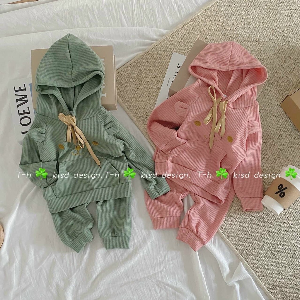 Bộ mũ chất len tổ ong có tai gấu cho bé