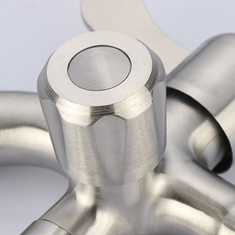 Vòi Nước Gắn Tường Bằng Thép Không Gỉ Tiện Dụng Cho Nhà Tắm / Vệ Sinh