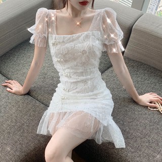 Đầm voan trắng cổ tích