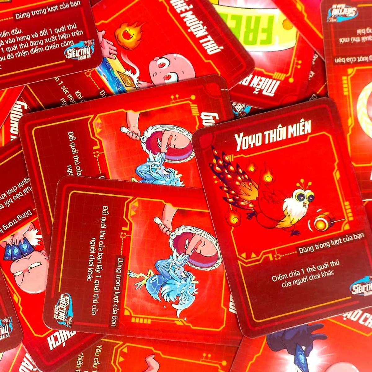 Mua Ngay Combo trò chơi board game Lớp Học Mật Ngữ - Siêu Thú Ngân Hà và trọn bộ sleeves bọc bài Giúp Trẻ Phát Triển