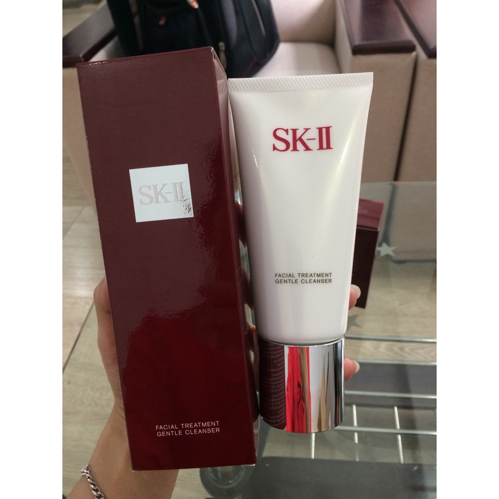 SỬA RỬA MẶT DƯỠNG DA SKII 120G