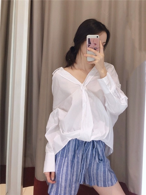 Áo sơ mi kiểu - form rộng