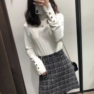 CHÂN VÁY ZR TUỒN DƯ