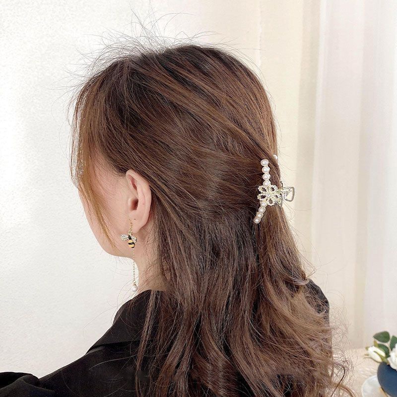 Haimeikang Kẹp Tóc Hoa Cúc / Dâu Tây Đính Ngọc Trai Giả Bằng Kim Loại Cao Cấp Thời Trang Hàn Quốc
