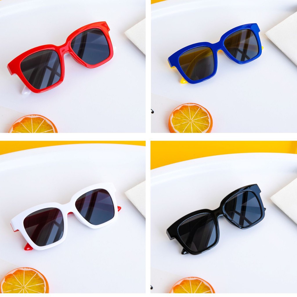 Kính râm, kính đi nắng cho bé chống bụi, chống tia UV400, 4 màu cực ngầu mã 1573