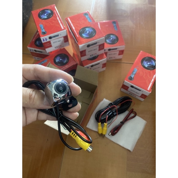 Camera lui full HD 1080 góc 170 nguồn 12 vôn lắp xe con xe tải
