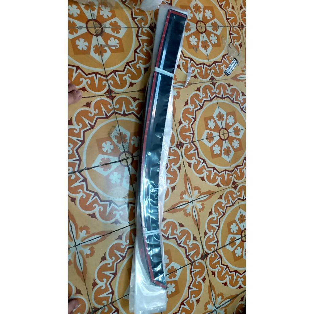 Bộ vè mưa đen Thái Toyota Vios các form 2018 đến 2021