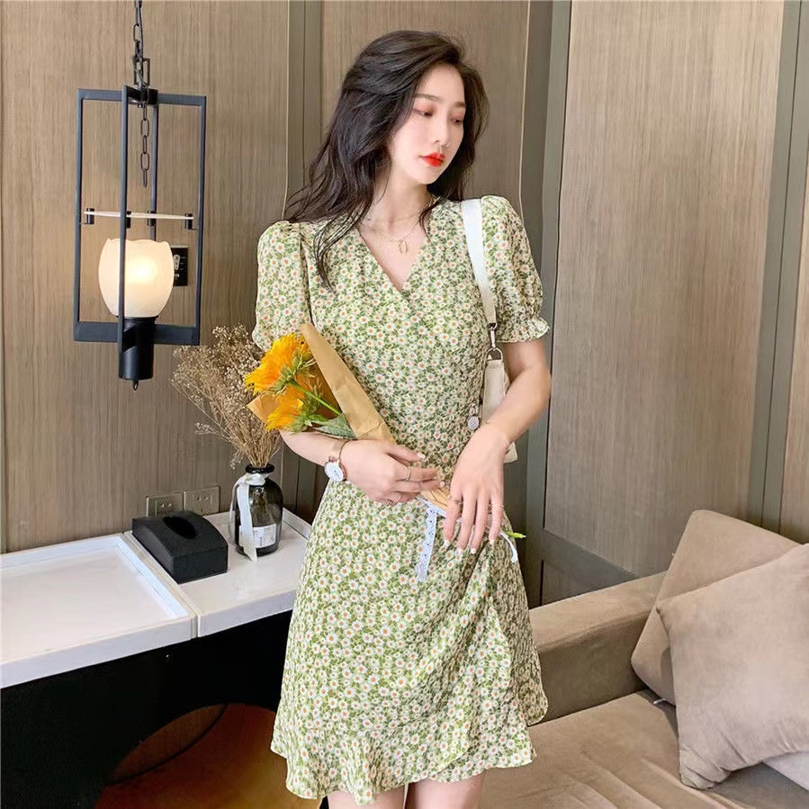Váy xanh bơ đầm bigsize nữ đầm tay phồng đầm nữ váy hoa nhí vintage váy tiểu thư sang chảnh váy hoa nhí vintage đầm đi tiệc váy cổ v