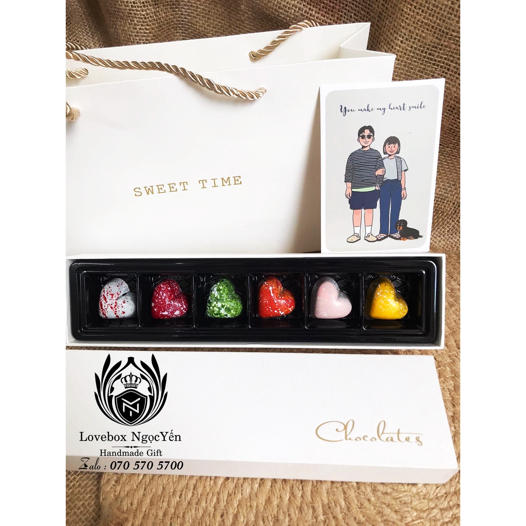 Socola valentine mẫu 6 viên bonbon siêu sang