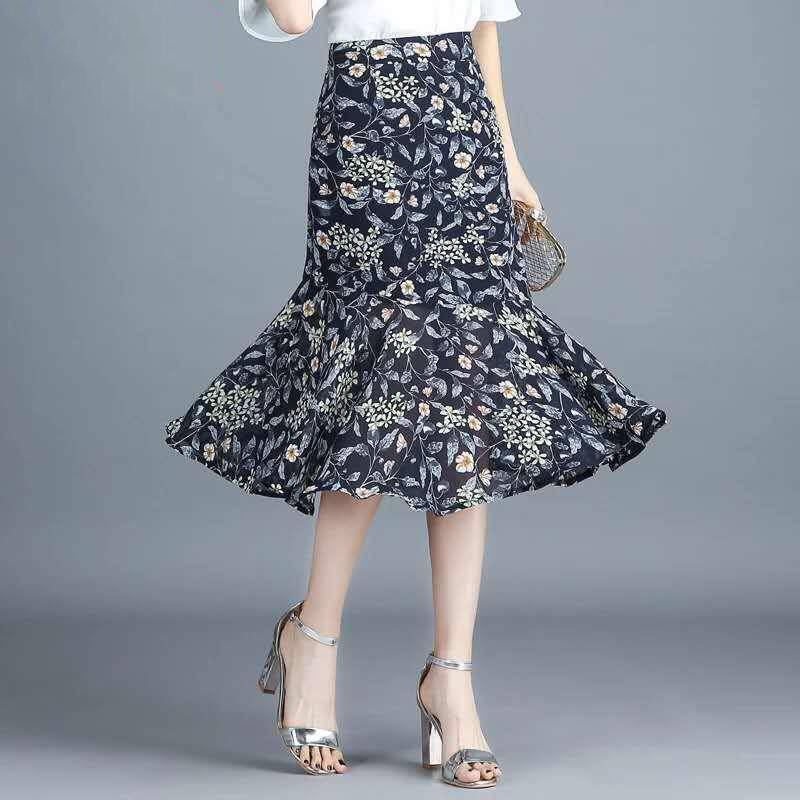 Chân váy họa tiết hoa thanh lịch trẻ trung cho nữ