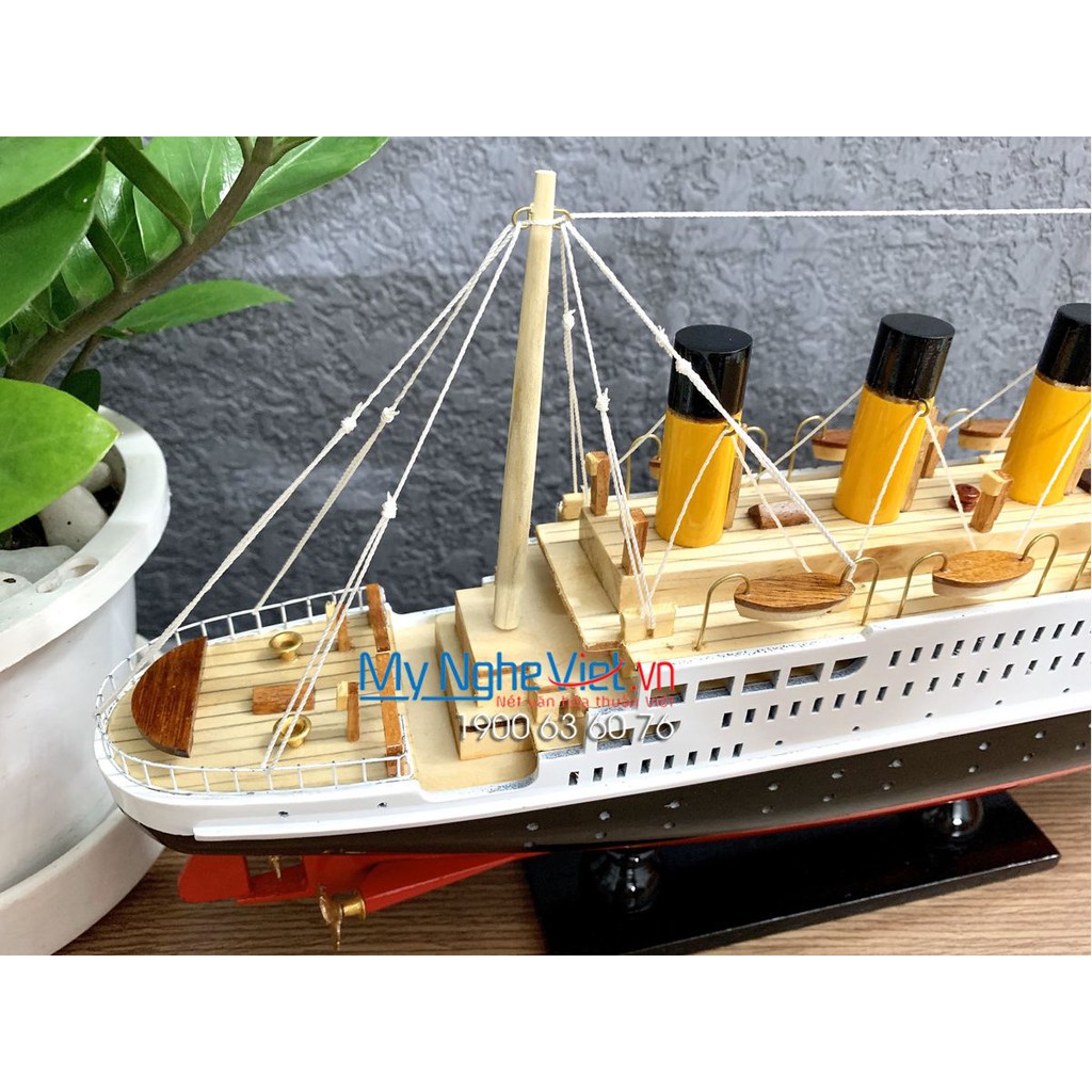 Mô Hình Tàu thuyền- Du thuyền Titanic thân 40cm Mỹ Nghệ Việt MNV-TB11-40