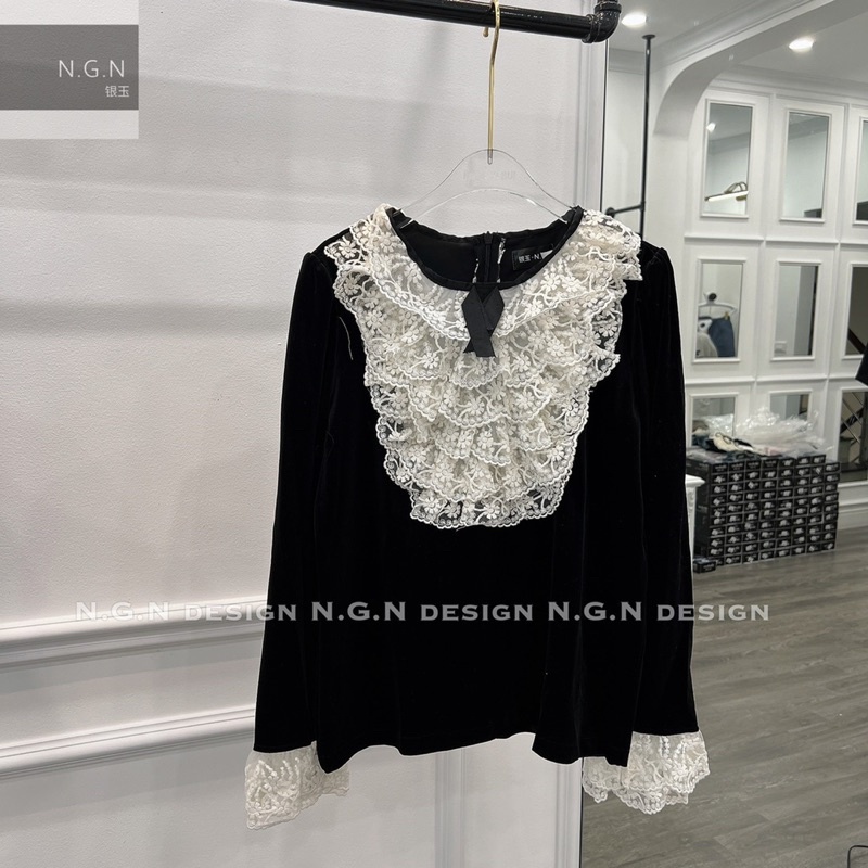 Áo nhung phối ren NGN
