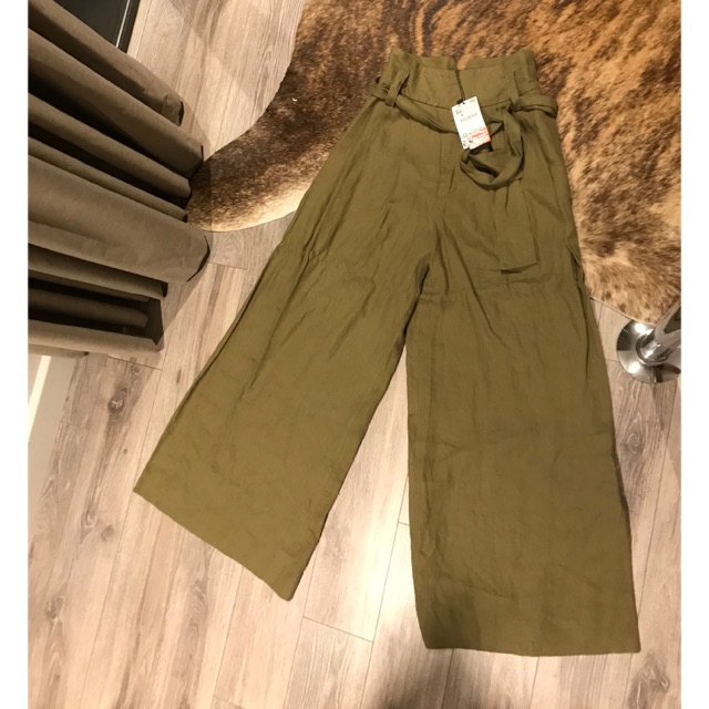 Quần Zara ống rộng