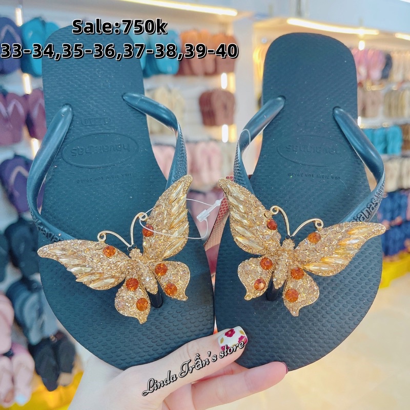 dép HVN trơn mix charm bướm chúa trà