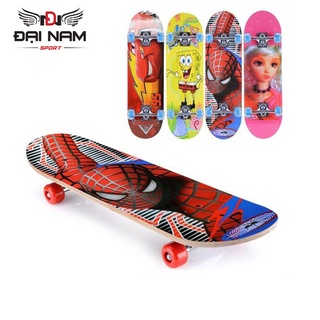 Ván Trượt Skateboard Trẻ Em Nhiều Họa Tiết Kích Thước 60cm (Từ 2-10 tuổi) - Nón Bảo Hộ | nbcvietnam