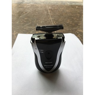 Máy cạo râu Panasonic ES3832P (đen)