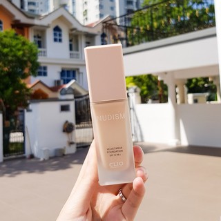 Kem nền Clio Nudism Velvetwear Foundation SPF15/PA+