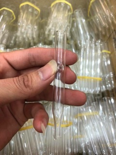 ỐNG HÚT MỤN
