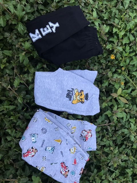Quần JEANS bé trai bé gái . Chaang