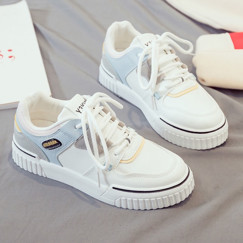 Giày Sneaker phong cách năng động hợp thời trang cho nữ sinh
