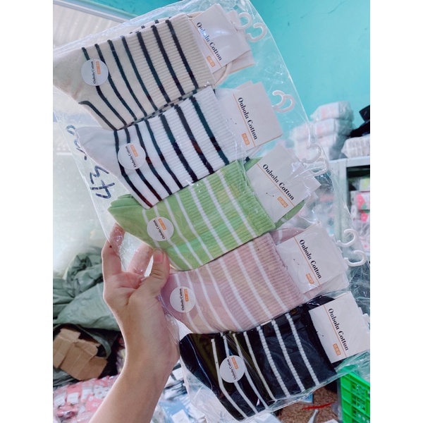 tất dài lộn sộn mẫu