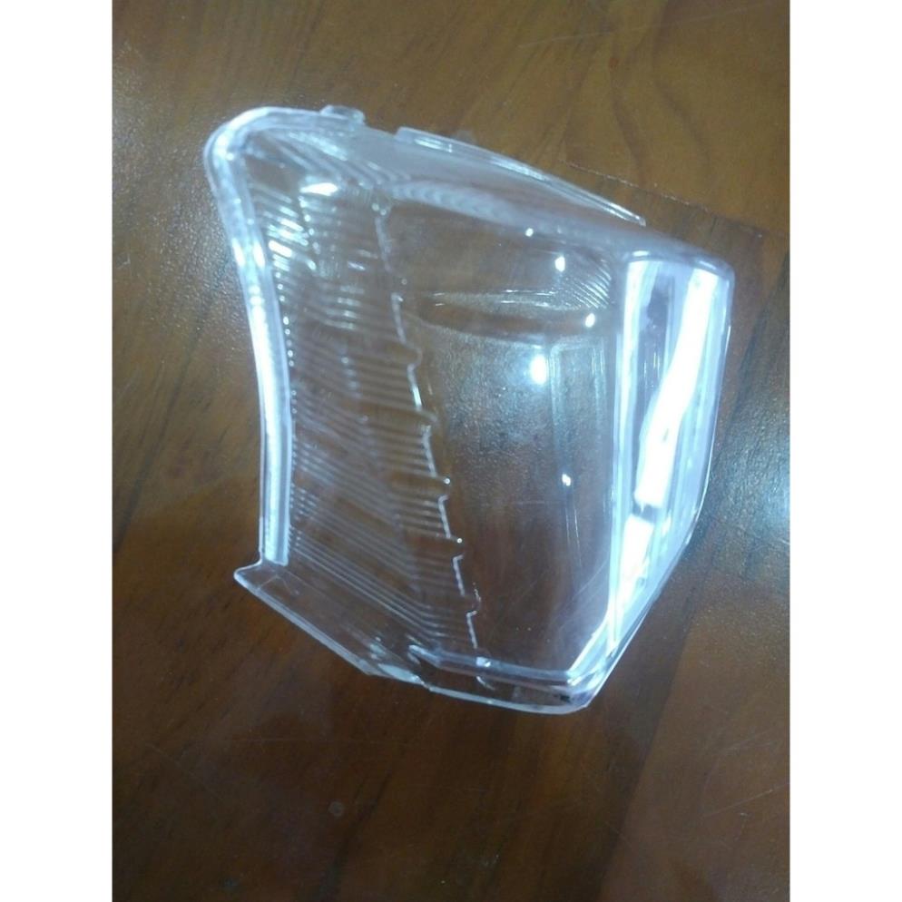 Nắp đèn hậu Sirius Fi