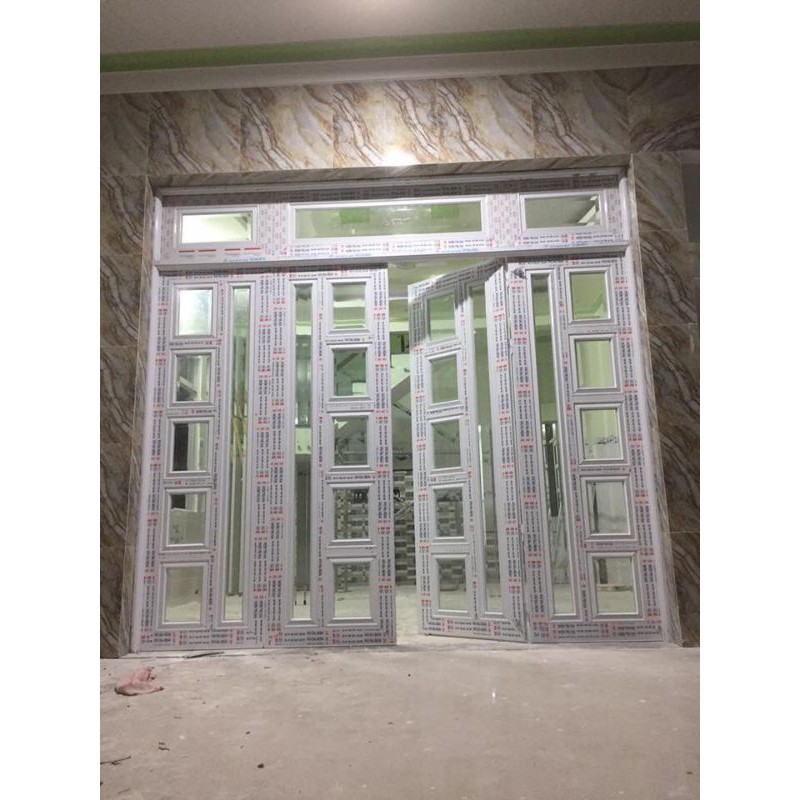 Cửa đi 4 cánh mở hệ 1000 nhôm xám ghi