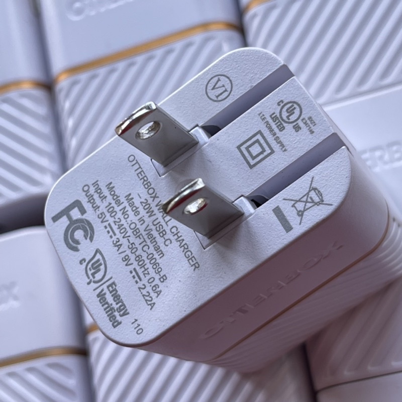 Củ Sạc OTTERBOX 20W Type C Thương Hiệu Mỹ OTTERBOX Wall Charger 20W